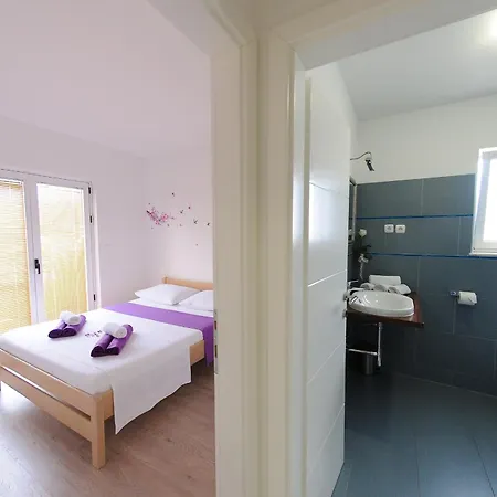 Apartment Holiday & Split