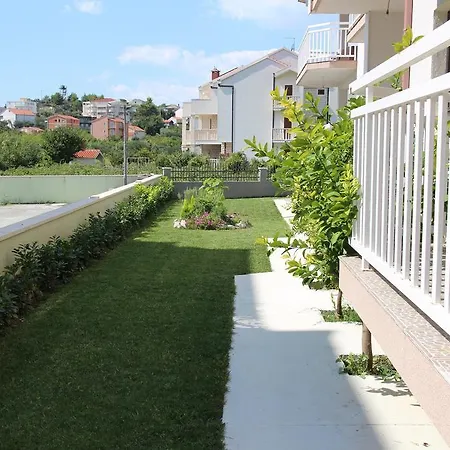 Apartment Holiday & Split