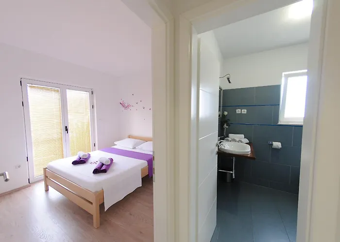 아파트 & 스플리트